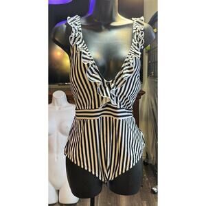 womens one piece swimsuit size 30D‎